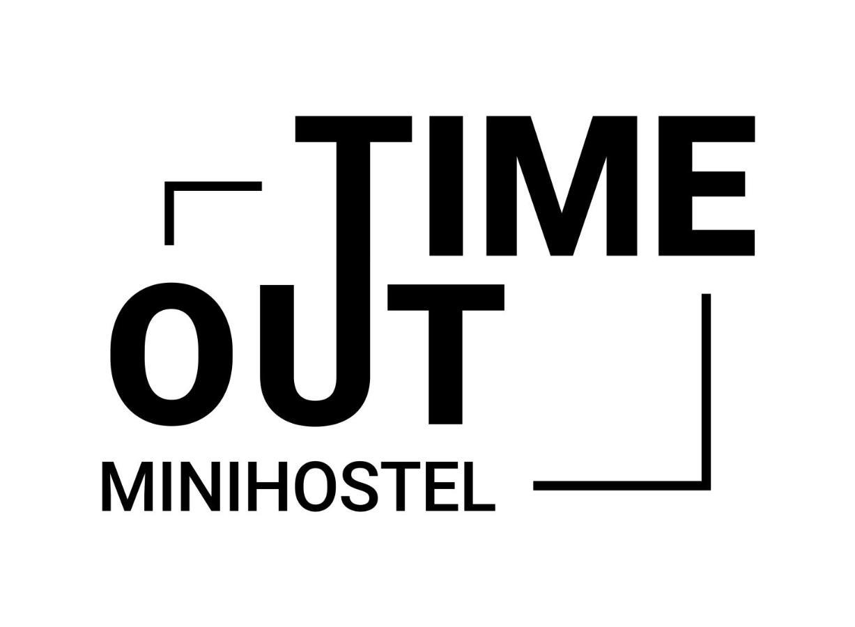 Timeout Minihostel ออลอโมตซ์ ภายนอก รูปภาพ